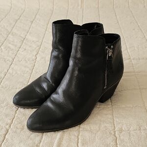 Black Judith Zip Frye Ankle Boots